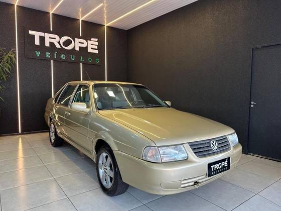 VOLKSWAGEN SANTANA 1.8 MI 8V ÁLCOOL 4P MANUAL